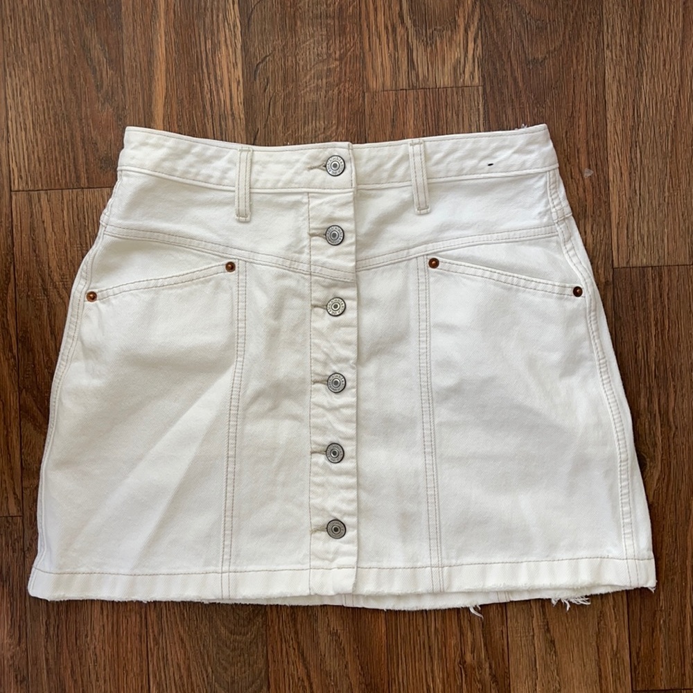 Abercrombie white denim button skirt